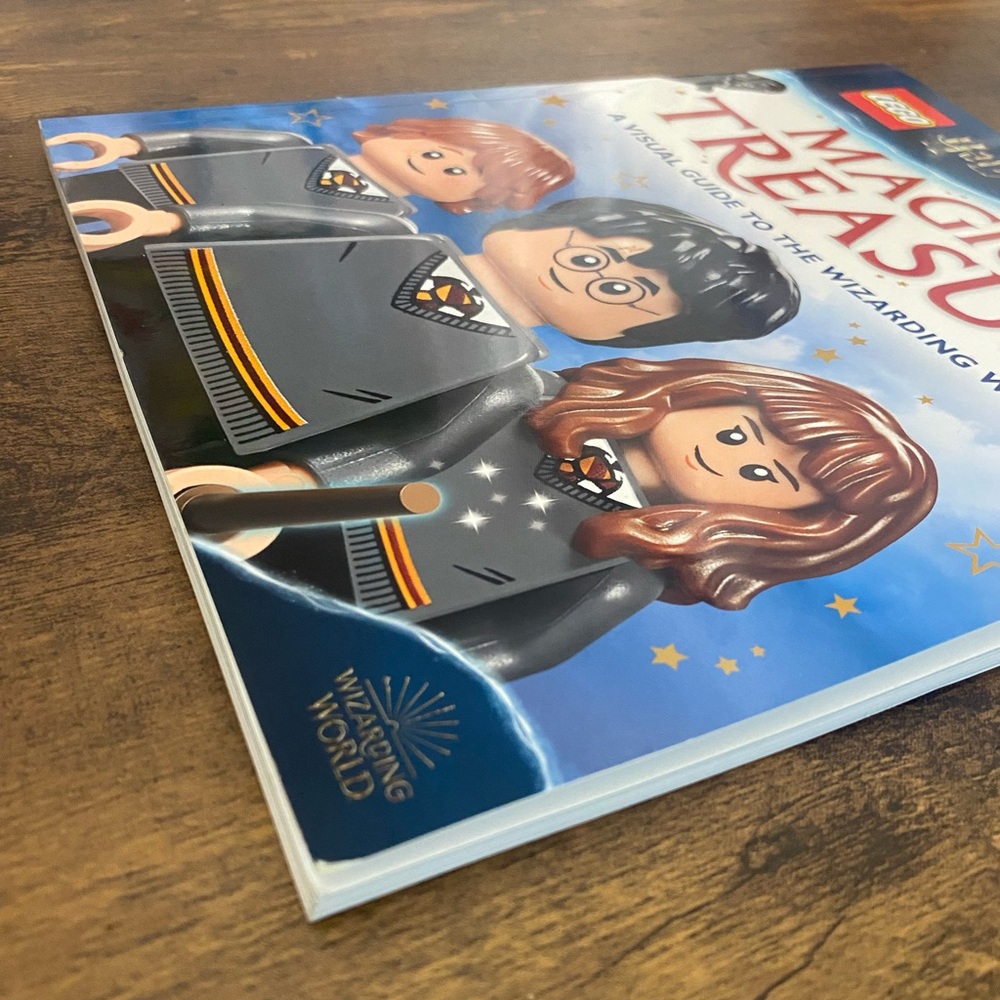 LEGO Harry Potter Magical Treasury Guide - Picture 3 of 6